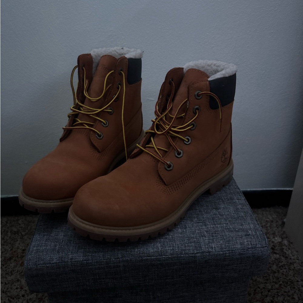 TIMBERLAND 6 INCH WARM LINED WATERPROOF BOOT